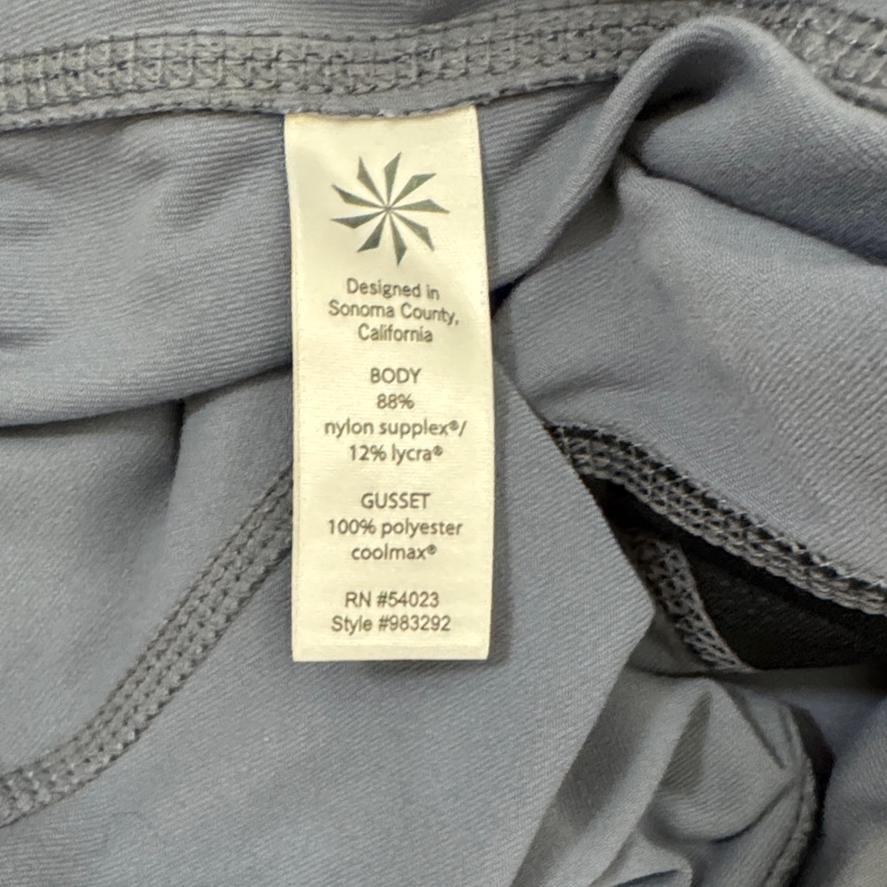 Athleta Women's gray/blue Bike Shorts Small with zipper pockets on thigh EUC - Picture 10 of 13